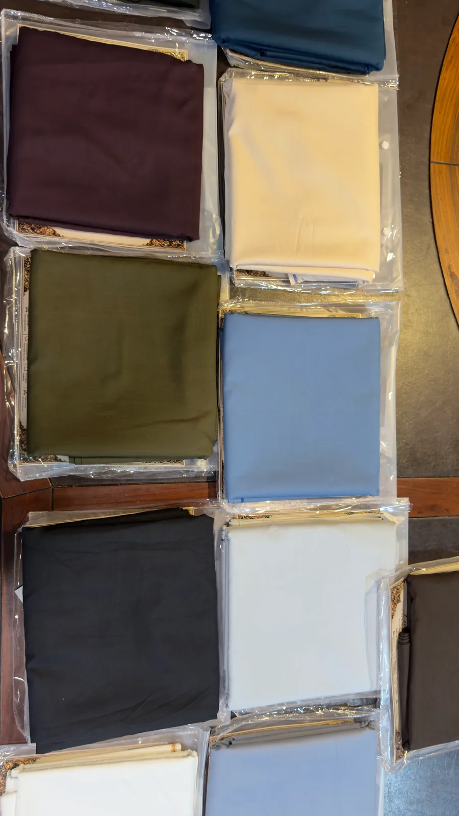More colours, each in its own pouch